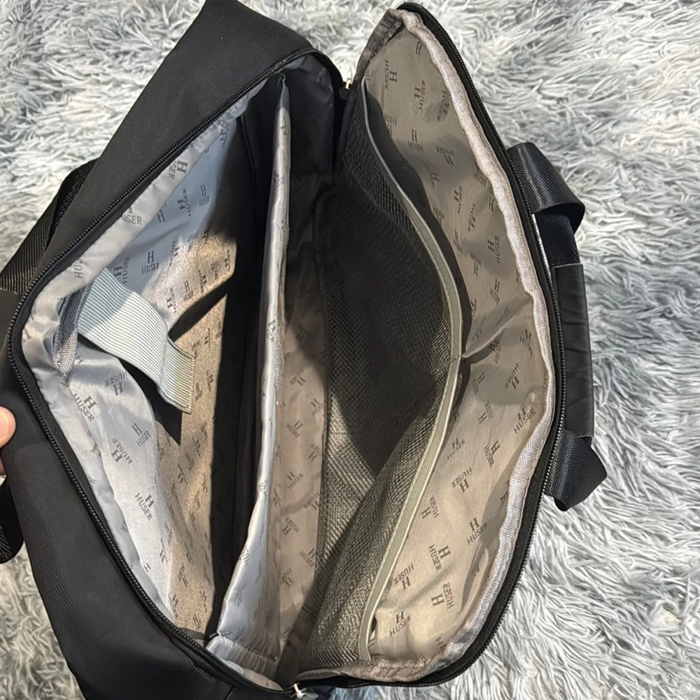 Black Briefcase with Sleek Design and Durable Material